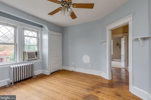 211 Park Ave, Camden NJ  08108-2927 exterior