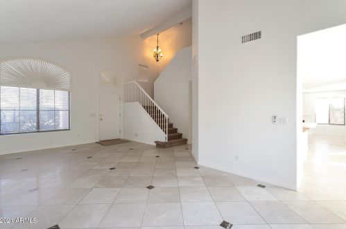 1260 Canary Way, Chandler AZ  85286-4336 exterior