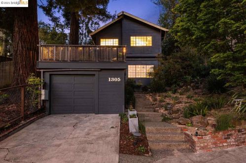 1305 Campus Dr, Berkeley, CA 94708-2003