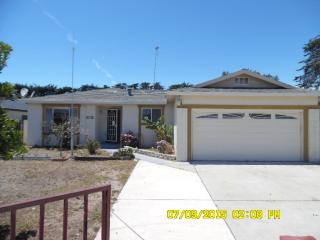 3139 Crestview Ct, Marina, CA 93933-3217