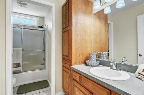 270 Prosperous Valley Rd, Middletown NY  10940-8707 exterior