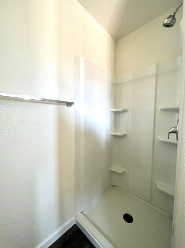 7076 Barbera Ave, Winton CA  95388-9302 exterior