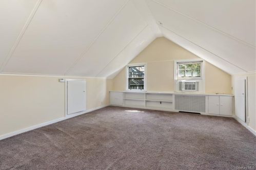 59 Orchard Ridge Rd, Chappaqua NY  10514-2731 exterior