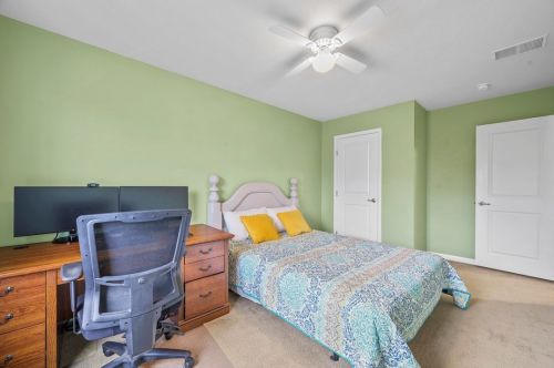 417 Imperial Dr, Canonsburg PA  15317-4877 exterior