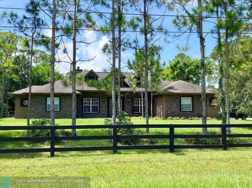 16186 84th Ct, Town Of Loxahatchee Groves, FL 33470-2867