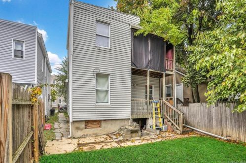 190 Winnikee Ave, Poughkeepsie NY  12601-2731 exterior