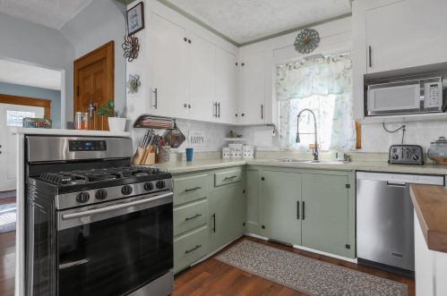 477 Summit St, Marion OH  43302-5229 exterior