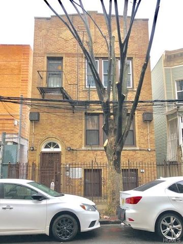 779 Garden St, Bronx, NY 10460-1166