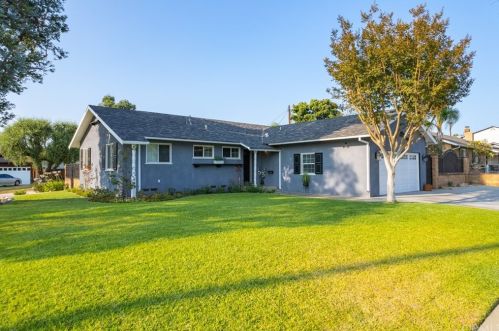 2631 Dunfield St, Orange, CA 92865-1818