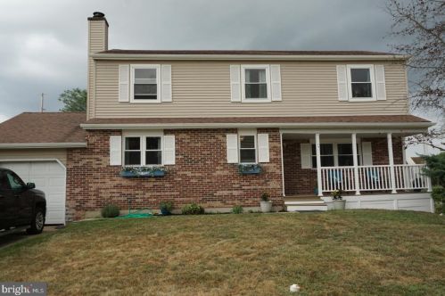 29 Deer Cir, Bear, DE 19701-2718