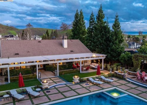 4075 Stone Valley Oaks Dr, Alamo CA  94507-2254 exterior