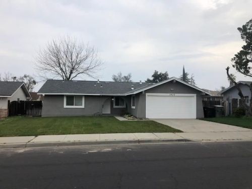 1405 Clevenger Dr, Modesto CA  95356-0844 exterior