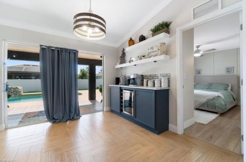 2505 20th Ave, Cape Coral FL  33904-3226 exterior