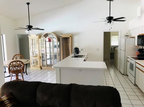 545 Shetland Cir, Nokomis FL  34275-1628 exterior