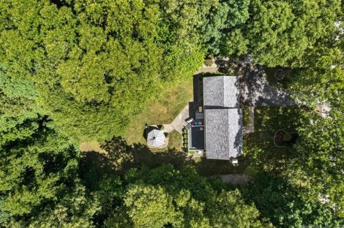 44 Oak Leaf Dr, Colchester, CT 06415-2820