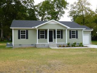 508 Atlantic St, Tullahoma, TN 37388-3597