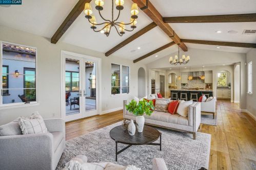 20 Rabble Rd, Orinda CA  94563-3718 exterior