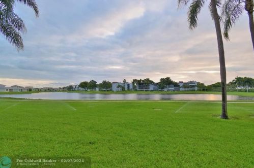 7360 Oriole Blvd, Delray Beach, FL 33446-1392