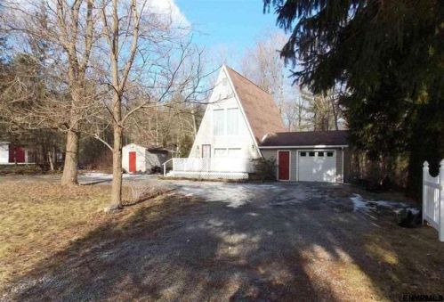 277 Burgoyne Rd, Grangerville, NY 12871-1864