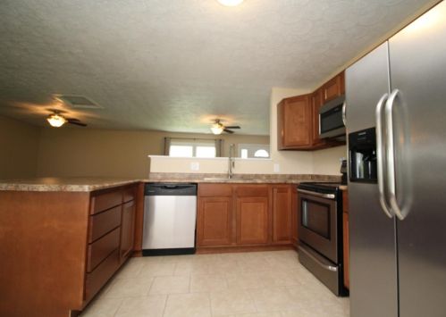 562 Kristine Ln, Franklin OH  45005-2152 exterior