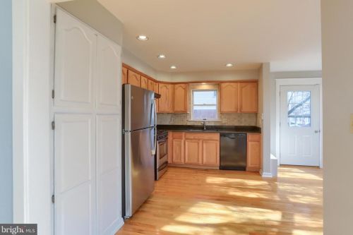 203 Paxtang Ave, Harrisburg PA  17111-1841 exterior