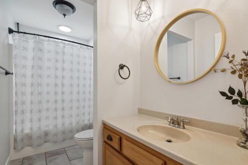 1438 Bea Ann Dr, Dodgeville WI  53533-8963 exterior