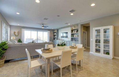 17310 7th Ln, Phoenix, AZ 85023-2690