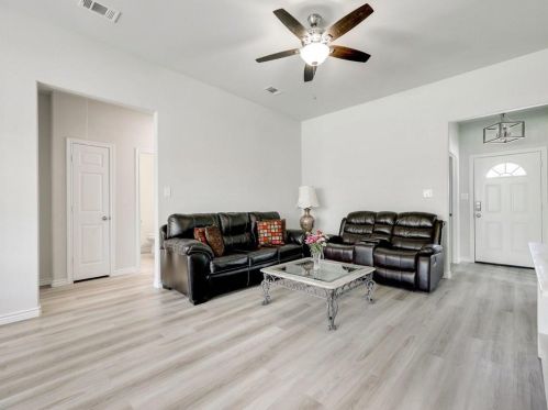 3429 Shelby Ave, Greenville TX  75402-6152 exterior