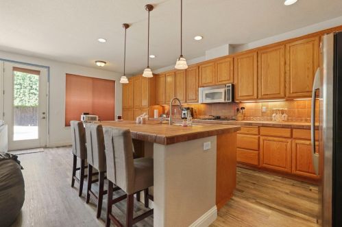 131 Hackney St, Grayson CA  95363-8817 exterior