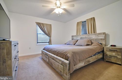 23 Bobby Ln, Edinburg VA  22824-2552 exterior