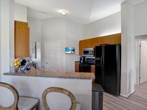 4333 20th Ave, Naples FL  34116-6409 exterior