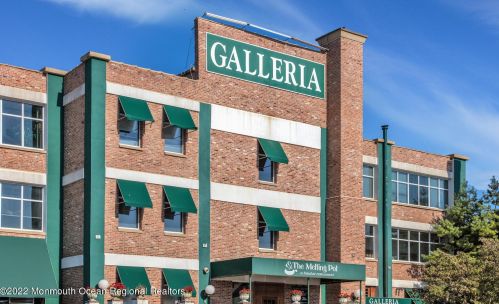 11 Fisher Pl, Tinton Falls NJ  07701-2317 exterior