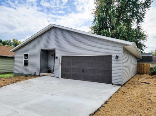 522 Grove St, Fond Du Lac, WI 54935-4759