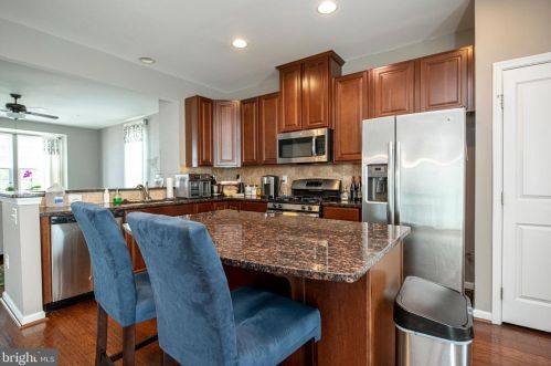 101 Tulip Ln, Gilbertsville PA  19525-8121 exterior