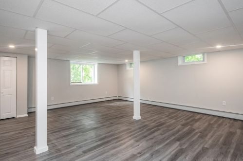 65 Flagg St, Worcester MA  01602-1452 exterior