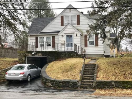 87 Bryn Mawr Ave, Auburn, MA 01501-1603