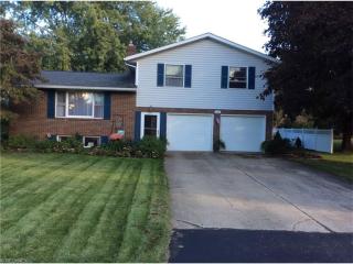 1660 Clearbrook Rd, Massillon, OH 44646-2873