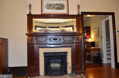 205 Lippincott Ave, Riverton NJ  08077-1309 exterior