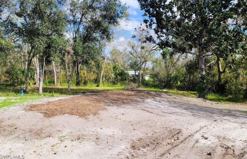 8816 Hampshire Ave, Arcadia FL 34269-3409 exterior