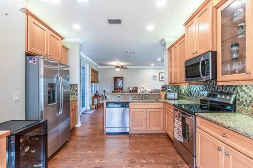 15806 Aurora Lake Cir, Wimauma FL  33598-4031 exterior