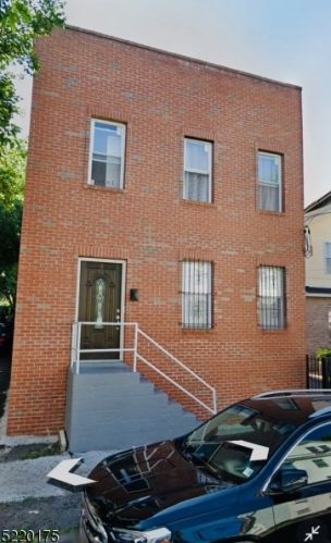 30 Grace St, Irvington NJ  07111-3506 exterior