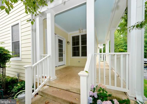 153 Amalfi Ct, Purcellville VA  20132-5816 exterior