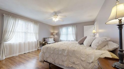 35 Overlook Rd, South Kingstown RI  02882-1246 exterior