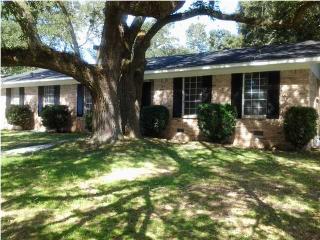 4208 Buckingham Ave, Mobile, AL 36618-1641