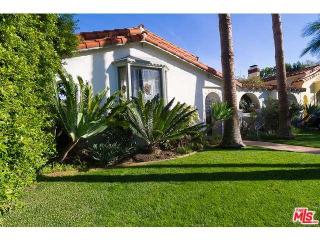 1112 Alvira St, Los Angeles, CA 90035-2629