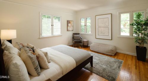 1765 Homewood Dr, Altadena CA  91001-2750 exterior