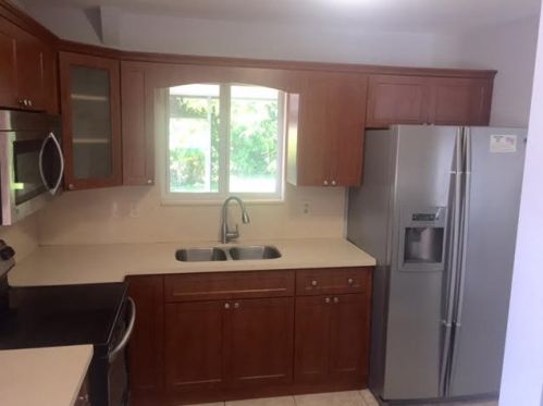 229 Park St, Dania Beach FL  33004-3711 exterior