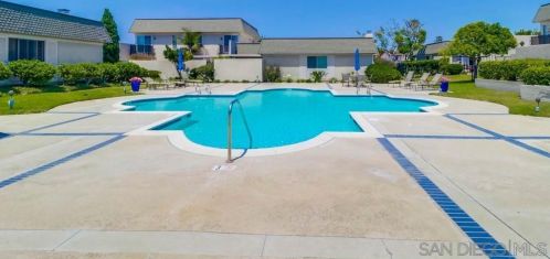 3104 Orleans, San Diego CA  92110-5947 exterior