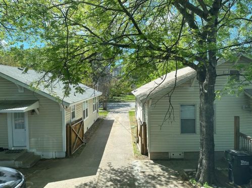 1223 Austin Ave, Georgetown TX  78626-6714 exterior