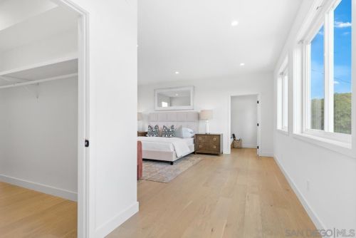 1533 Beryl St, San Diego CA  92109-2106 exterior